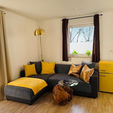 Yay - 65M2 Apartment Am Bahnhof - Smart Tv - Internet - Kaffee - Waschmaschine - Trockner 뮬도르프 외부 사진