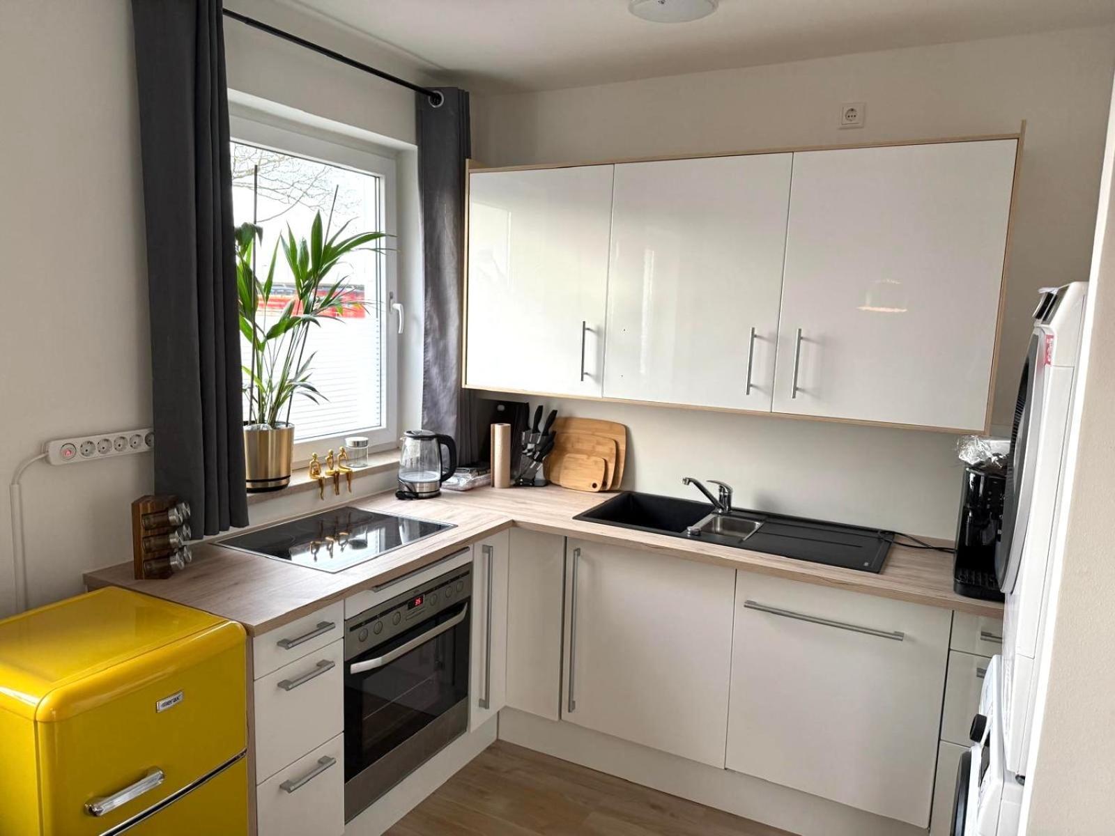 Yay - 65M2 Apartment Am Bahnhof - Smart Tv - Internet - Kaffee - Waschmaschine - Trockner 뮬도르프 외부 사진