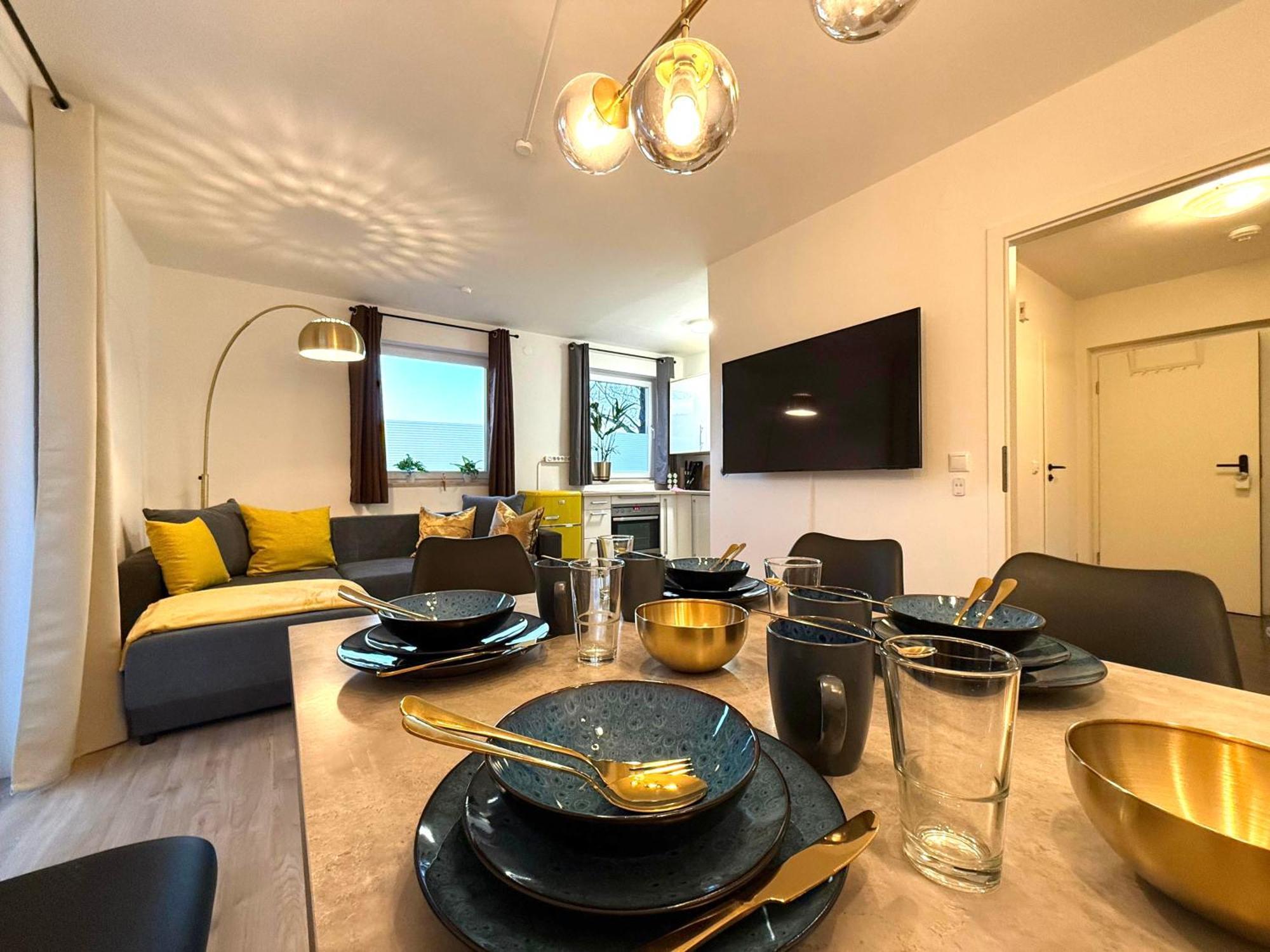 Yay - 65M2 Apartment Am Bahnhof - Smart Tv - Internet - Kaffee - Waschmaschine - Trockner 뮬도르프 외부 사진