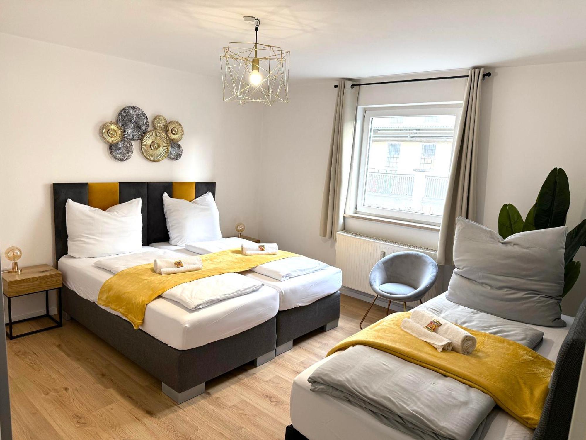 Yay - 65M2 Apartment Am Bahnhof - Smart Tv - Internet - Kaffee - Waschmaschine - Trockner 뮬도르프 외부 사진